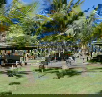 Poinciana Tourist Park - Hotel NSW