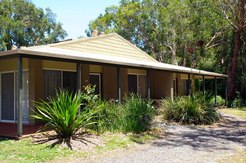 Port Stephens Treescape Camping And Accommodation - Hotel NSW 2
