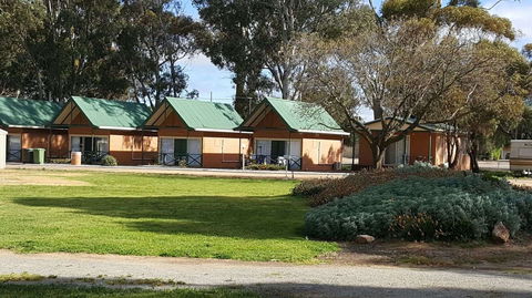 Jamestown Country Retreat Caravan Park - Hotel NSW 2