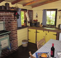 Settlers Hut