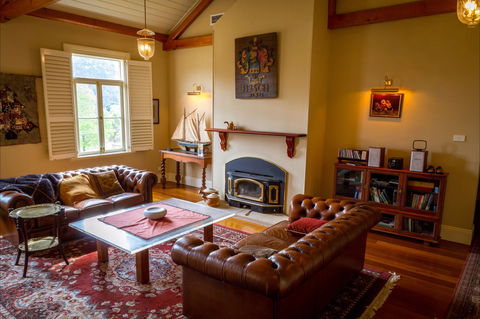 Tizzana Winery Bed And Breakfast - Hotel NSW 1