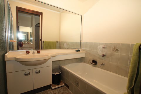 Waterfront On Sandpiper - Hotel NSW 2