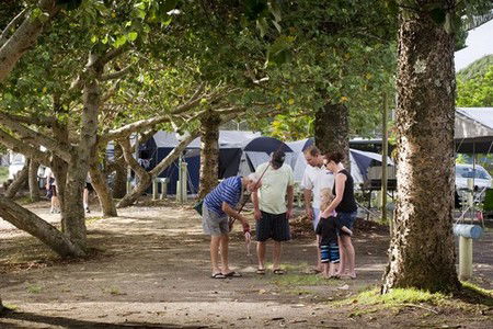 Massey Greene Holiday Park - Hotel NSW 5
