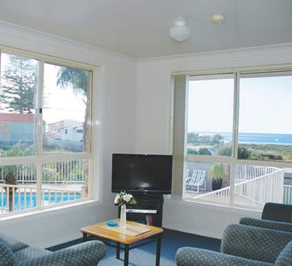 Captains Quarters - Hotel NSW 2