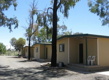 Lake View Broken Hill Caravan Park - Hotel NSW 2