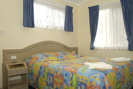 Berrara Beach Holiday Chalets - Hotel NSW 3
