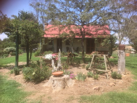 Red Hill Cottage - Hotel NSW 2