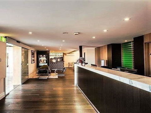 The Waverley International Hotel - Hotel NSW 0