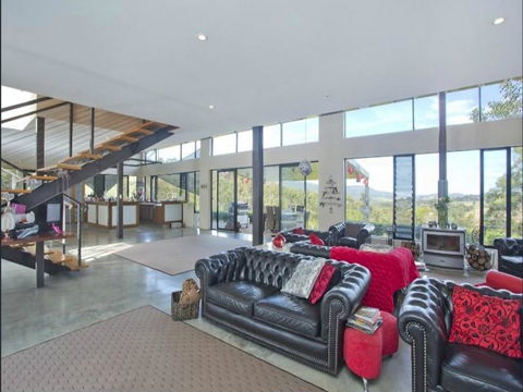 The Barrough - Hotel NSW 2