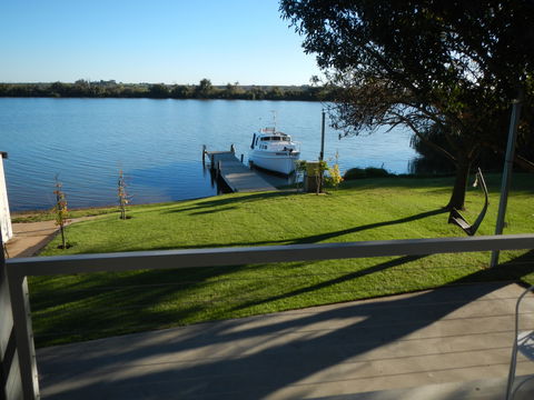 Washpool Retreat- Waterfront Living - Hotel NSW 1