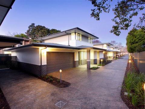 Abode Apartments Albury - Hotel NSW 1