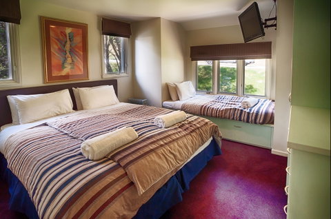 Aspect 2a - Hotel NSW 2