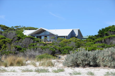 Cassini Beach House - Hotel NSW 0