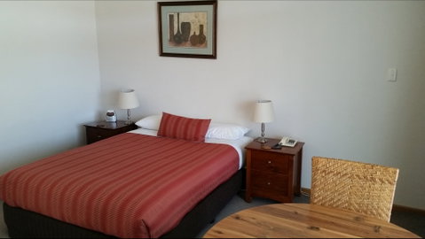 Coonawarra Motor Lodge - Hotel NSW 2