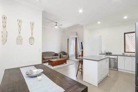 IADA On Iodide - Hotel NSW 1