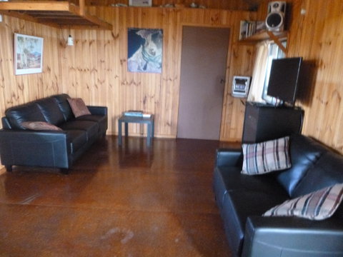 Melaleuca - Eco And Pet Friendly,  Harbor Point Cabins - Hotel NSW 2