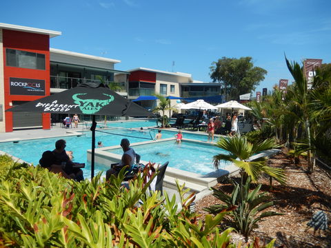 Middle Rock Holiday Resort - Hotel NSW 2