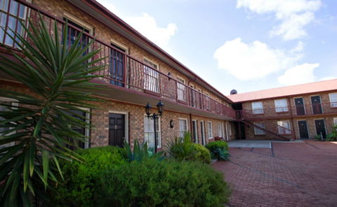 Old Willyama Motor Inn - Hotel NSW 0