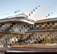 The Family Hotel Maitland - Hotel NSW