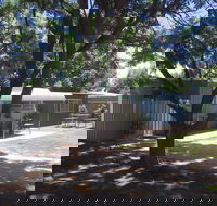 Waioma Caravan Park - Hotel NSW