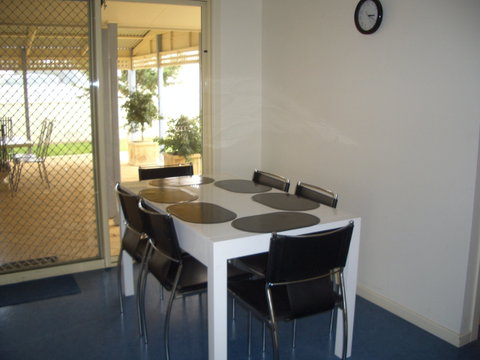 Yandra Beach House - Hotel NSW 2