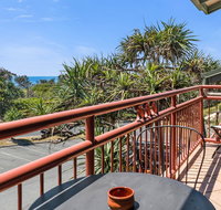 16 Point Lookout Beach Resort