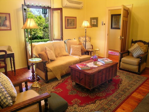 Buxton Manor - Garden And Loft Apartment - Hotel NSW 0
