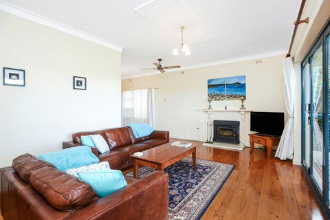 Islandview - Hayborough - Hotel NSW 2