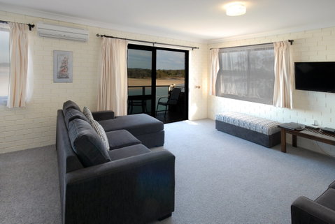 Marcel Towers Holiday Apartments - Hotel NSW 2