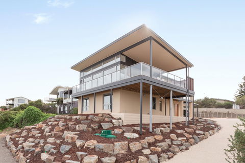 Neighbour Avenue - Hotel NSW 0