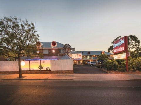 Shearing Shed Motor Inn - Open - Hotel NSW 0