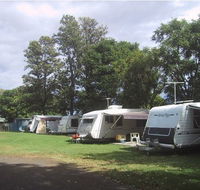 Waioma Caravan Park - Hotel NSW