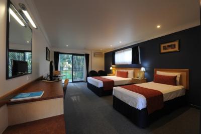The Gateway Village Holiday Park - Hotel NSW 4