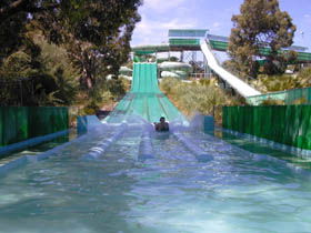 Kalamunda Wet 'n' Wild - Hotel NSW 1
