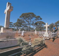 Old Pioneer Cemetery Coolgardie - Hotel NSW
