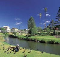 Strathalbyn Market - Hotel NSW