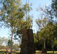 Katherine Overland Telegraph Pylons - Hotel NSW
