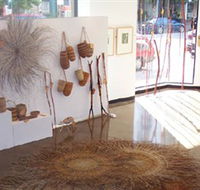 Maningrida Arts and Culture Darwin - Hotel NSW