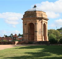 Windsor War Memorial Park - Hotel NSW
