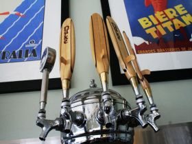 Burleigh Brewing Company - Hotel NSW 0