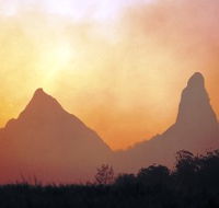 Mount Ngungun Track - Hotel NSW