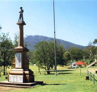 Maroon State School War Memorial - Hotel NSW