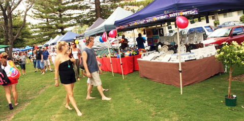 Coolangatta Beachfront Markets - Hotel NSW 6