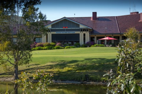 Pelican Waters Golf Club - Hotel NSW 5
