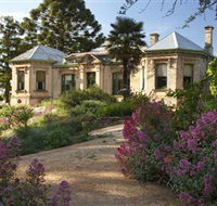 Buda Historic Home  Garden - Hotel NSW