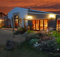 Snowy Vineyard and Microbrewery - Hotel NSW