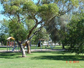 Inglewood Apex-Lions Park - Hotel NSW 2