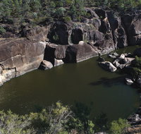Macintyre Falls lookout - Hotel NSW