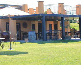 Tumbarumba Wine Escapes - Hotel NSW 0