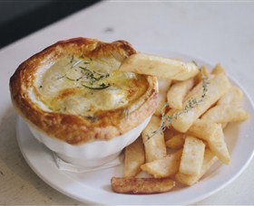 Nest Cinema Cafe Books - Hotel NSW 1